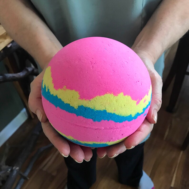 Mother Of Unicorns 40 Oz Xxxl Bath Bomb Mondo Bath Bombs Etsy