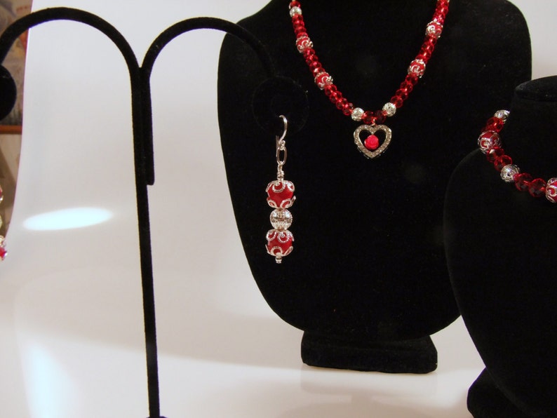 Heart Focal with Red Rose Bead Necklace with Matching Bracelet and Earrings Ships Worldwide image 3