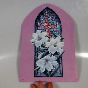 Decoración de cartón troquelado de Pascua vintage Eureka con lirios y vidrieras