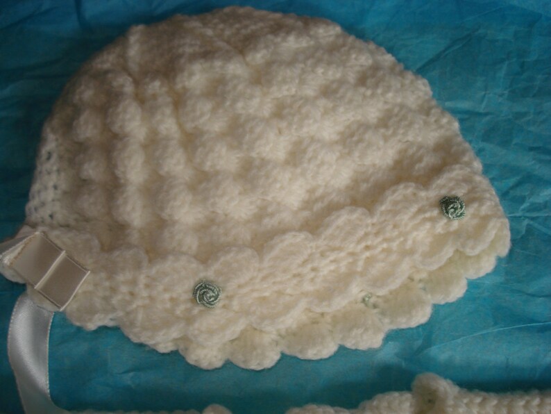Vintage Infant White Crochet Sweater and Bonnet Set from the 1960's From a Smoke-Free Home Will Ship Worldwide image 3