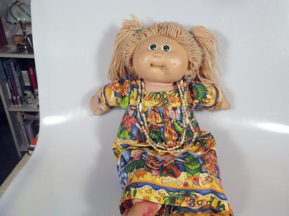 strawberry cabbage patch doll