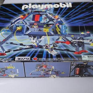 Playmobil Space Station Space Commander Base 3079 1999 Excellent Condition in box instructions Vintage and Rare Great Gift Boy or Girl