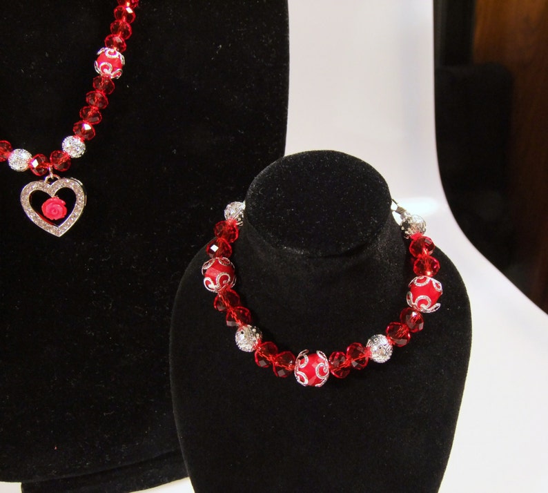 Heart Focal with Red Rose Bead Necklace with Matching Bracelet and Earrings Ships Worldwide image 4