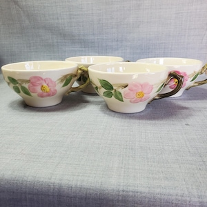 Set of 4 Vintage Franciscan &quot;Desert Rose&quot; Tea Cups, Desert Rose Tea Cups