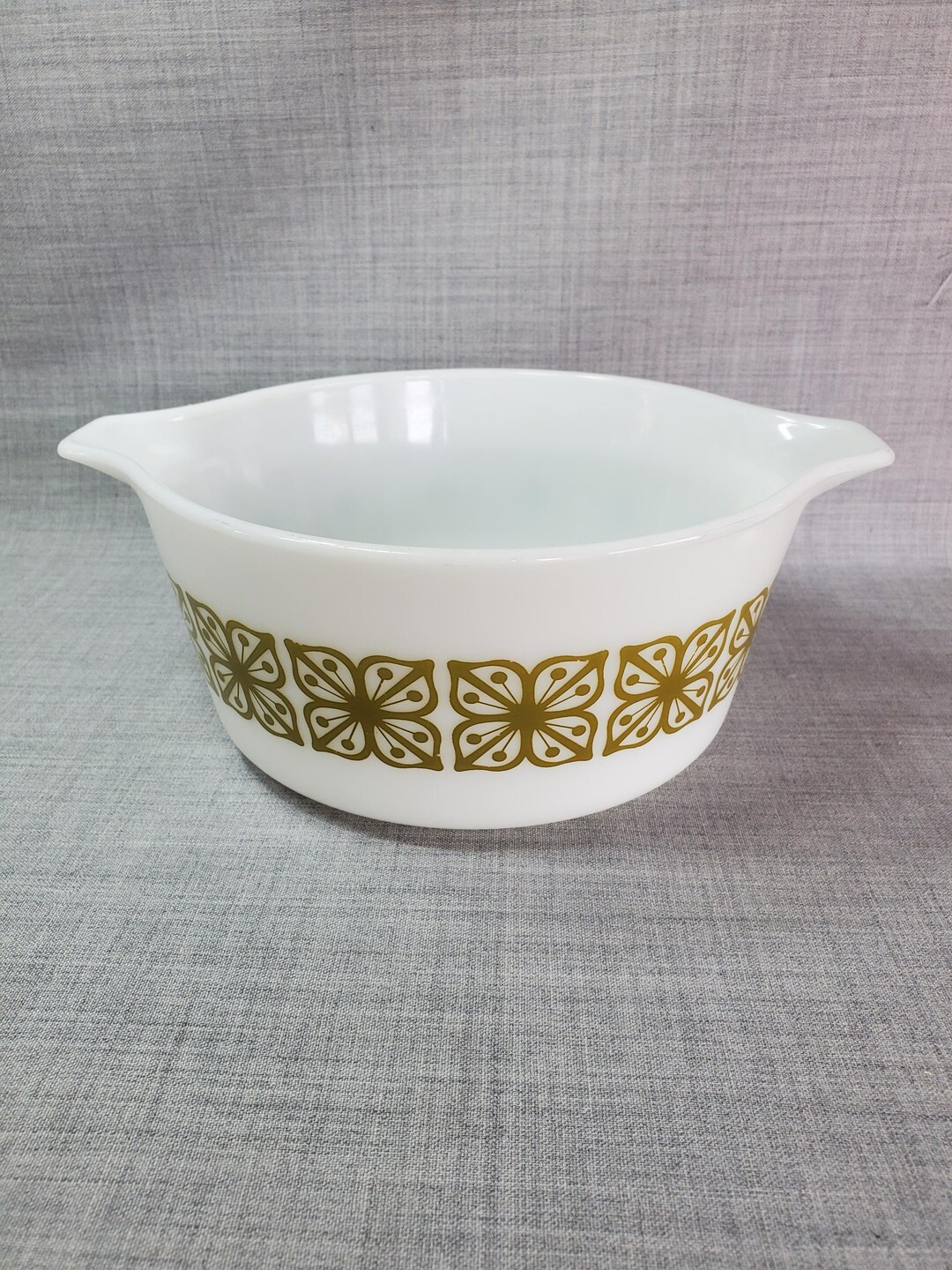 Vintage Verde Square Pyrex 1 1/2 Quart Casserole Dishes, Large Round ...