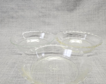 Set of 3 Mini Pyrex Originals Clear Fluted Pie Pan, Pyrex Pie Pan 6 in., Miniature Pyrex Clear Pie Baking Plate, Pyrex Originals Small Pie