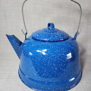 Large Blue Enamelware Kettle, 10 in. Blue Speckled Enamelware Coffee Pot, Blue Enamelware Pot