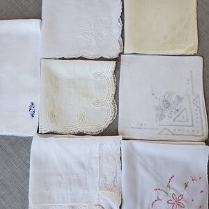 Vintage Cotton Handkerchief Set of 7, Embroidered Handkerchiefs, White Linen Handkerchiefs, Embroidered Hankies