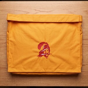 Trowback Tampa Bay Buccaneers crossbody  messenger/computer bag