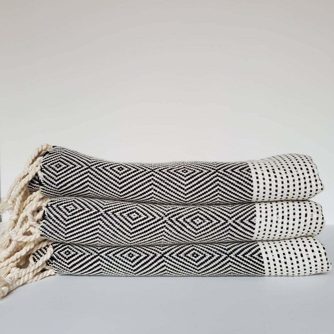 BOHO TOWEL, Turkish Towel, Boho Throw, Beach Towel, Fringed Towel