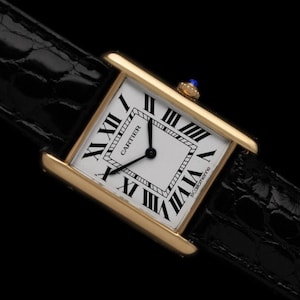 Cartier Tank Louis Mens Midsize Unisex Quartz Watch - Solid 18K Gold