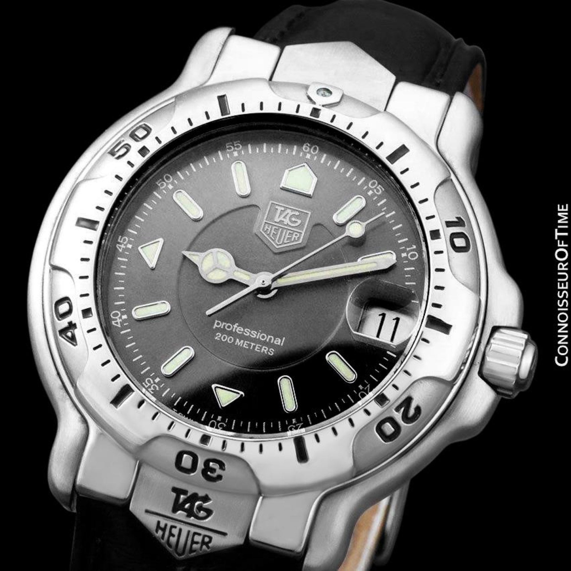 TAG Heuer Professional 6000 Mens Full Size Divers Watch
