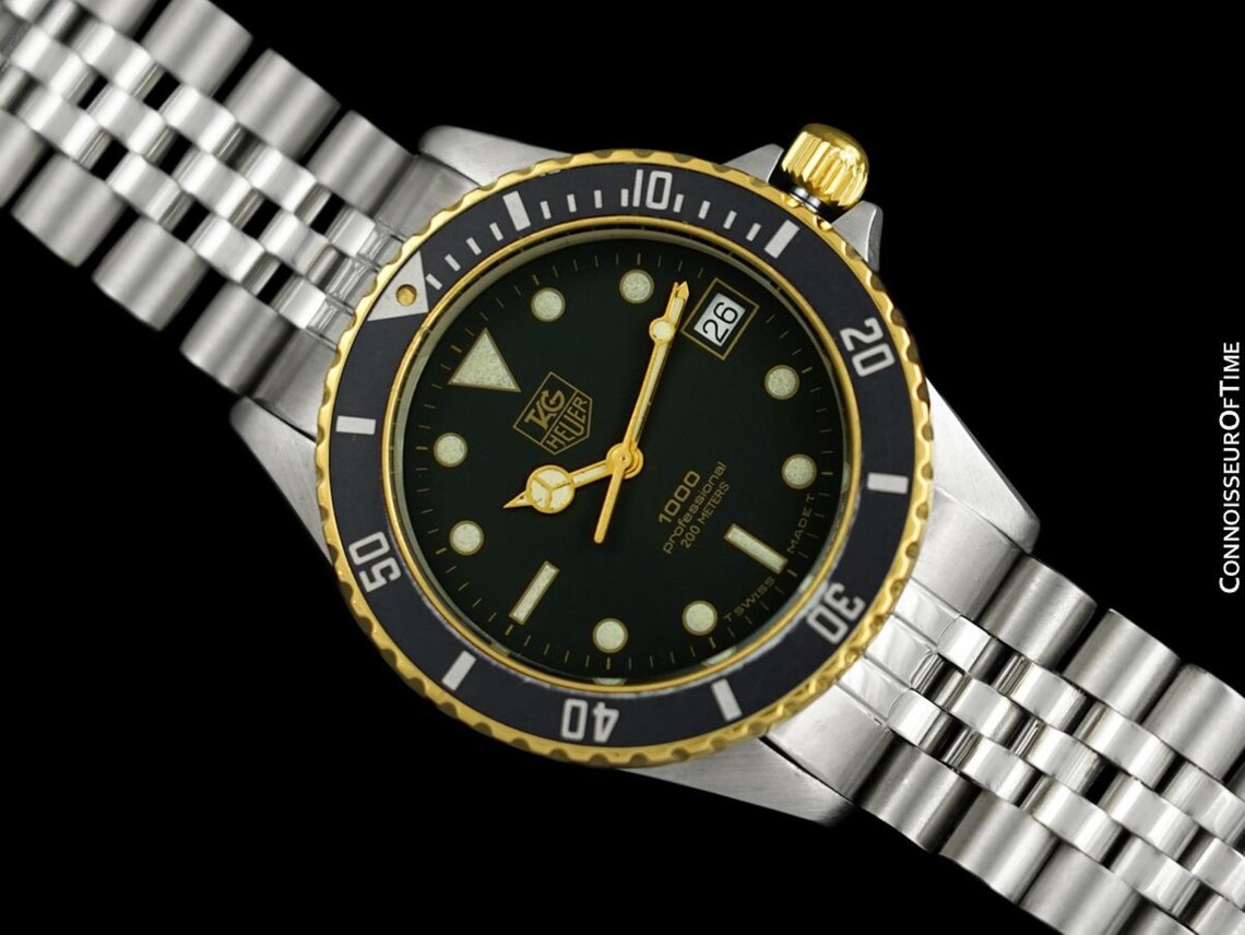 t1164101604700