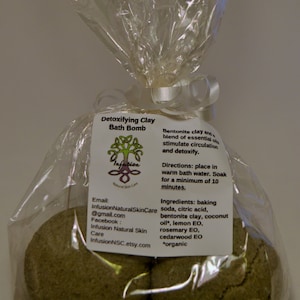 Detoxifying Clay Bath Bomb, firming, stimulating, circulation