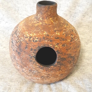 Earth-Tone Pot Drum, Ceramic Udu Drum, percussion, musical instrument, rich sound, great gift for budding musicians everywhere