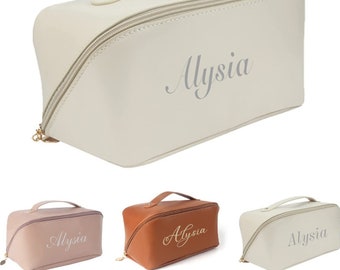 Personalized cosmetic bag with letter and name,personalized toiletry bag,Gift Mrs.Mom ,Mother's Day ,Make-up bag,Birthday,Best friend Bags