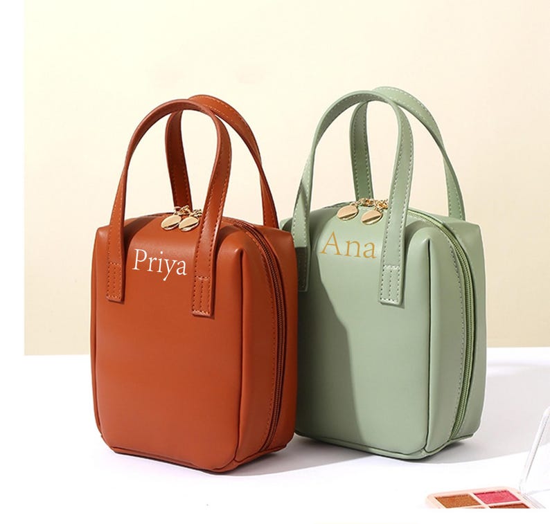 Personalized Vegan Leather Makeup Bag: Monogrammed Cosmetic Travel Bag image 5