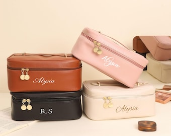 Personalized Makeup Bag,custom cosmetic bag |custom Travel makeup bag|personalized gift for her,gift for bridesmaid ,travel makeup