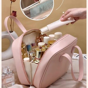 Personalized Vegan Leather Makeup Bag: Monogrammed Cosmetic Travel Bag image 3