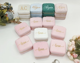 Personalized Name Jewelry Box for Bridesmaids,Personalized Travel Jewelry Box,Jewelry Case for women,Bridesmaid Gifts,Valentine's Day gift