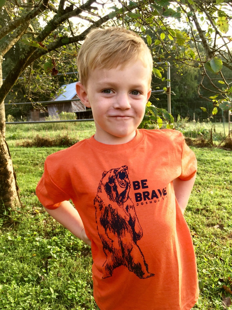 BE BRAVE Joshua 1:9 Toddler T-shirt with Hand Drawn Bear
