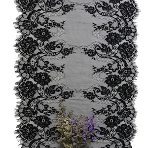 Black table runner, black lace runner,lace table runner, 17 inches / 43cm wide，Wedding Decor, Wedding table runner, black wedding