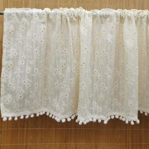 Cream Cotton Window valance with daisy/ Daisy valance curtain with pom pom trim/ Shelves curtain/ Baby bed valance/ Country style valace