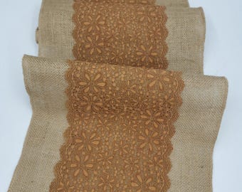 Runner da tavolo in tela di iuta con margherite, decorazioni autunnali con margherite color marrone dorato, decorazioni rustiche in iuta per la tavola, runner da tavolo in tela di iuta con pizzo