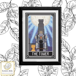 Puede incluir: Un patrón de punto de cruz enmarcado en negro de la carta de la Torre de una baraja de tarot. La carta presenta una torre gris con un hombre cayendo de ella, una luna brillante y el texto "THE TOWER".