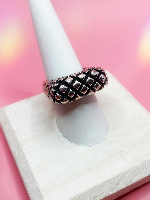 Dian Malouf Fishnet Crisscross Statement Stackable