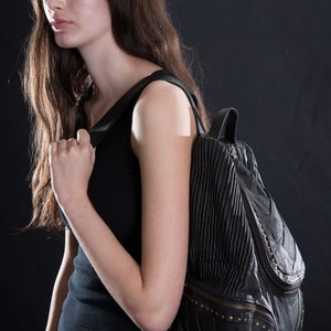 STRATUM BACKPACK Unisex, Leather backpack, black leather, urban bag, streetwear, accessories, image 8