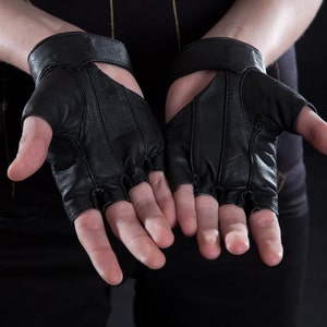 STUD GLOVES Leather Gloves Apocalyptic High Fashion Accessories image 3