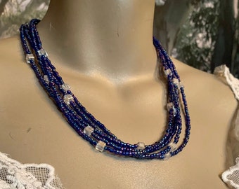 Koningsblauwe multi-strand ketting, vintage donkerblauwe glazen kralen ketting, blauwe glazen kraal en christall kubussen ketting sieraden jaren '90 ketting