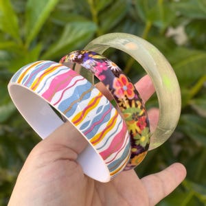 3pcs Vintage Lucite Bangle, Convolut retro Lucite bangles, Retro Funky Acrylic Bracelet, handmade Boho Mid-Century Bangle Fashion Jewelry