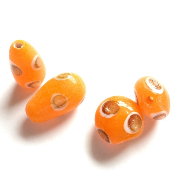 2 ou 4 Perles artisanales verre indien, orange à bulles d'or, 2 formes : goutte 18mm / palet 13mmm