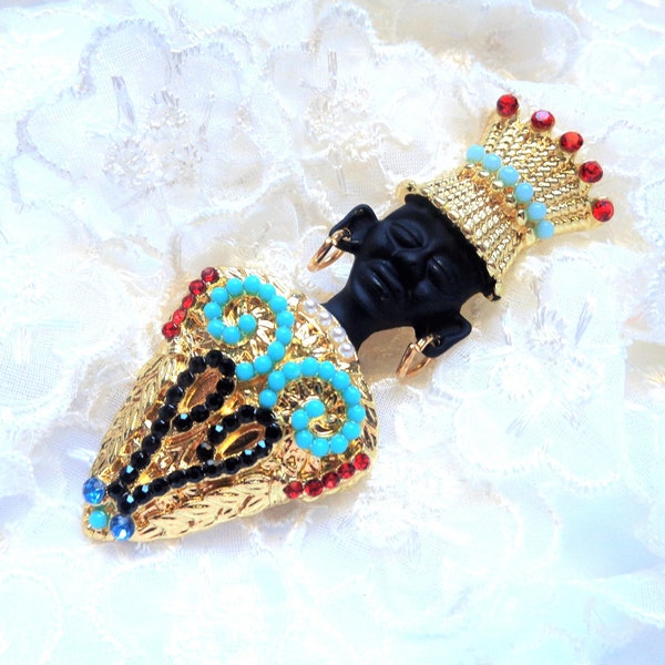 Broche épingle Reine Africaine Tribale, 67x27mm, doré / noir / strass + micro billes multicolores - Ethnic Tribal African Queen Pin Brooch