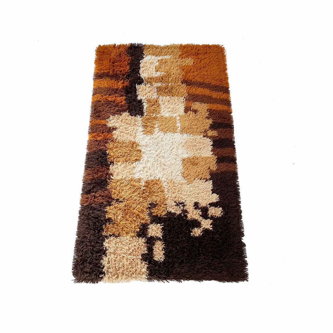 70s Rya Rug Fantastic 1970s Modernist Multi-color High Pile Rya Rug by Desso ...
