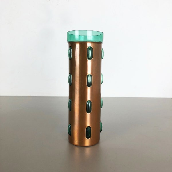 Cylindrical Vase in green Glass and Copper by Nanny Still for RAAK, 1970s | Space Age | midcentury modern