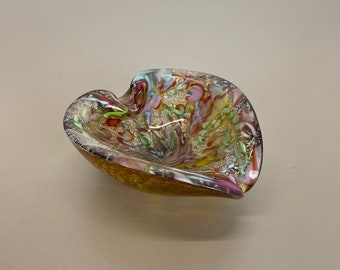 Multicolor Murano Glass Bowl Gold Flakes Shell Ashtray Dino Martens Italy, 1960s midcentury modern panton eames era