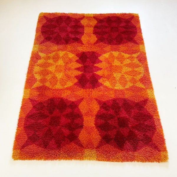 Mod Rug - Etsy