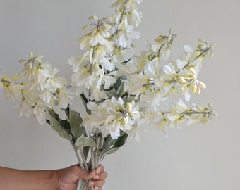 Branche Ridderspoor de fausses fleurs blanches de 31,5 pouces, fausses fleurs de delphinium réalistes, fleurs à faire soi-même, décoration de bouquet de mariage/maison/cuisine à faire soi-même