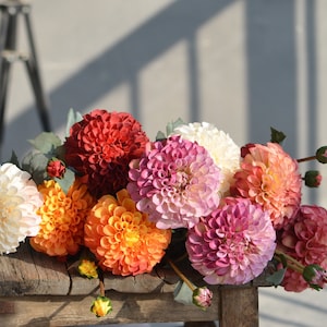 Dalia dai colori sfumati, fiori di dalia artificiale, grande dalia rosa polveroso avorio per bouquet di centrotavola di nozze