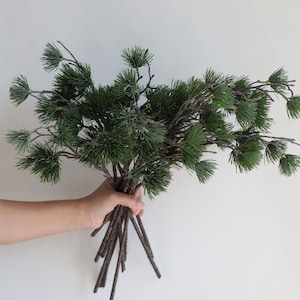 19.5&quot; Fake Cedar Branches: Winter Faux Plant Stem Decor, Autumn Fall Office/Wedding/Home Decoration/Christmas Holiday Gifts