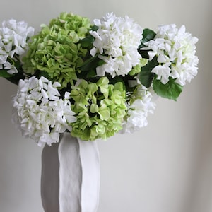 24&quot; Realistic White Green Hydrangeas Artificial Flowers, Faux Real Touch Hydrangea, DIY Floral, Wedding/Home/Kitchen Decorations |Gifts