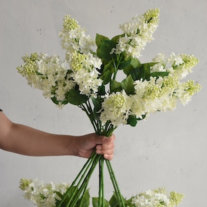 24.4&quot; Faux Lilac Flower Branch-Cream White, High-quality Artificial spring flowers, Fake lilac stem, DIY Floral/Home Ceneterpieces