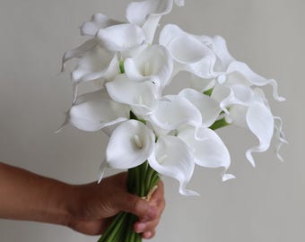 Real Touch Ivory White Calla Lilies: 9stems/bundle, 14" tall, Faux Flowers