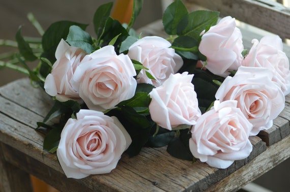 1 pezzo Bouquet di fiori di rose finte, bouquet di decorazione di stelo di  fiori artificiali, rosa finta da sposa artificiale per decorazioni per casa  di nozze