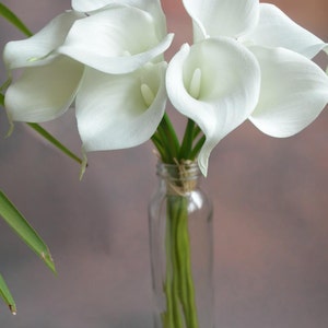 9 Stems Real Touch White Ivory Calla Lilies, Faux Flowers, Wedding Home Decorations, DIY Florals Bouquets, Cream White image 5