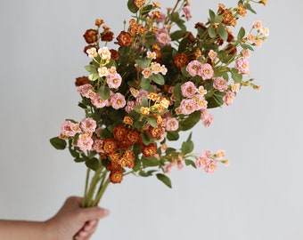 Fausses petites roses de jardin de 27,5 pouces, petite branche de fleur de rose poussiéreuse/orange brûlée, décorations de mariage/maison/vacances DIY | Cadeaux de maman pour homme