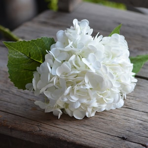 20" Real Touch Blue Hydrangea Stem, High Quality Artificial Flower | DIY Florals Supply | Wedding/Home/Kitchen Decoration | Gifts image 10